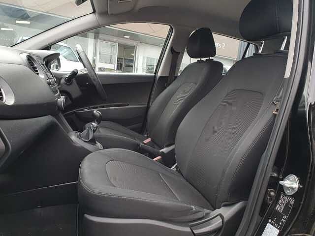 Hyundai i10 1.0 SE 5dr