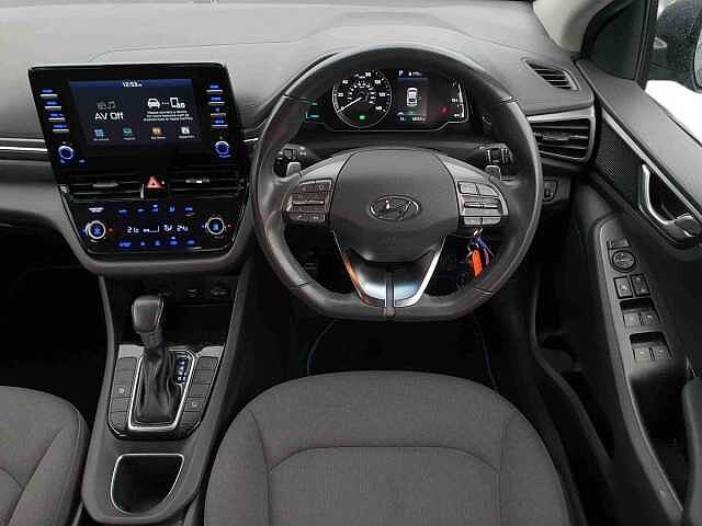 Hyundai Ioniq 1.6 GDi Hybrid SE Connect 5dr DCT