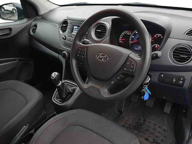 Hyundai i10 1.0 SE 5dr