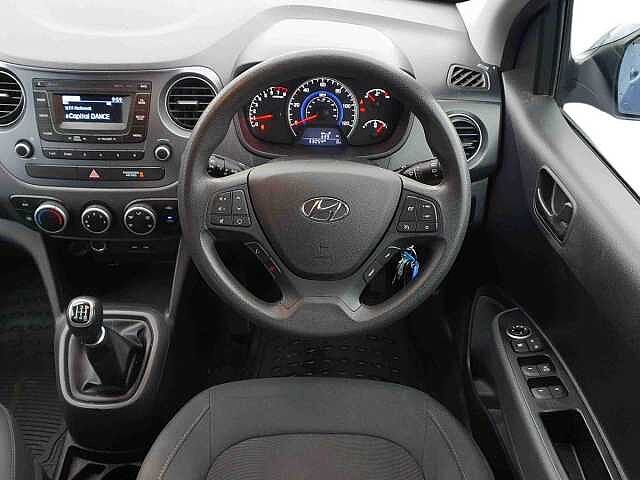 Hyundai i10 1.0 SE 5dr