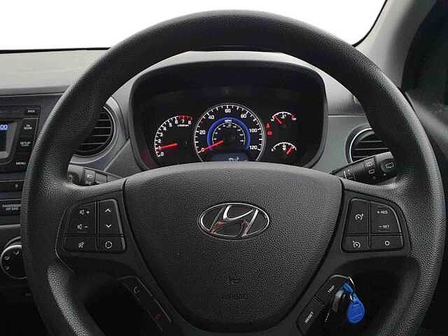 Hyundai i10 1.0 SE 5dr