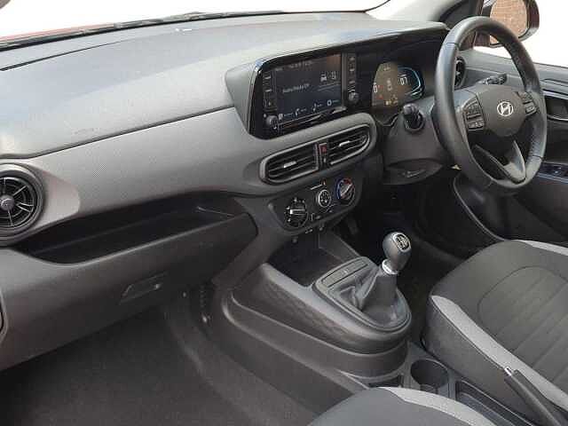 Hyundai i10 1.0 Advance 5dr