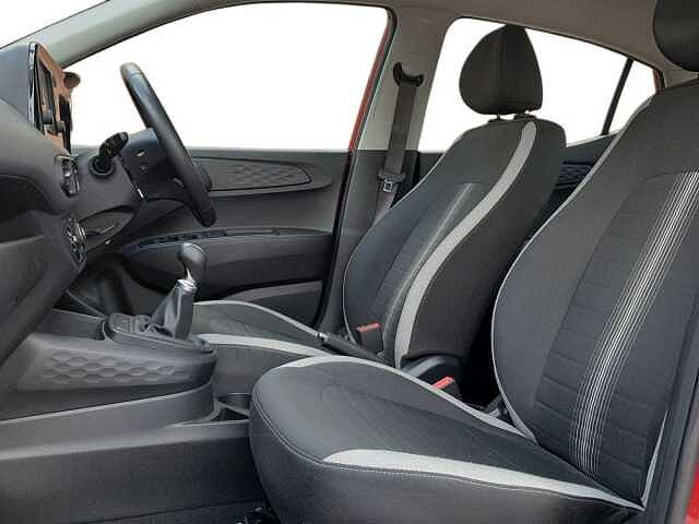 Hyundai i10 1.0 Advance 5dr