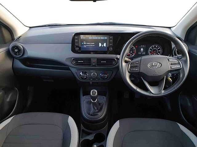 Hyundai i10 1.0 MPi SE Connect 5dr