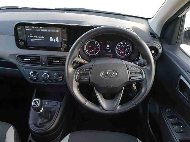 Hyundai i10 1.0 MPi SE Connect 5dr