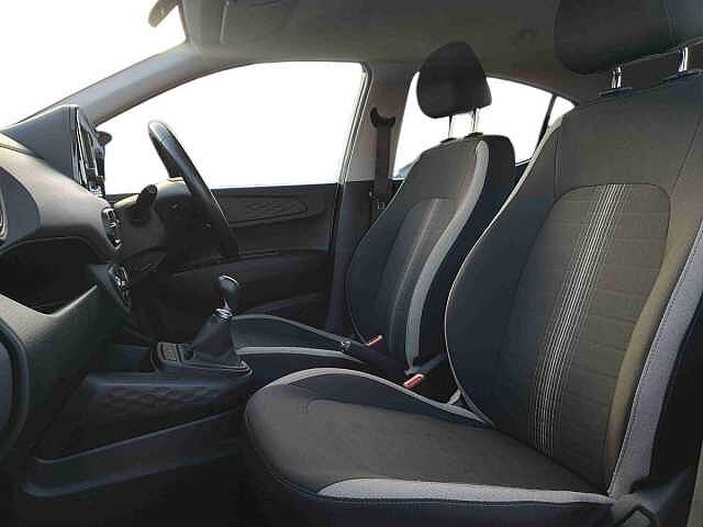 Hyundai i10 1.0 MPi SE Connect 5dr