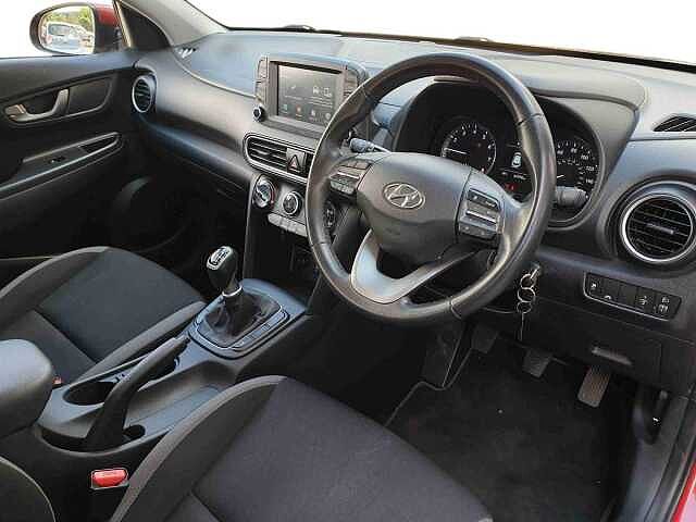 Hyundai KONA 1.0T GDi Blue Drive SE 5dr Red