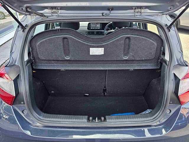 Hyundai i10 1.0 MPi SE Connect 5dr