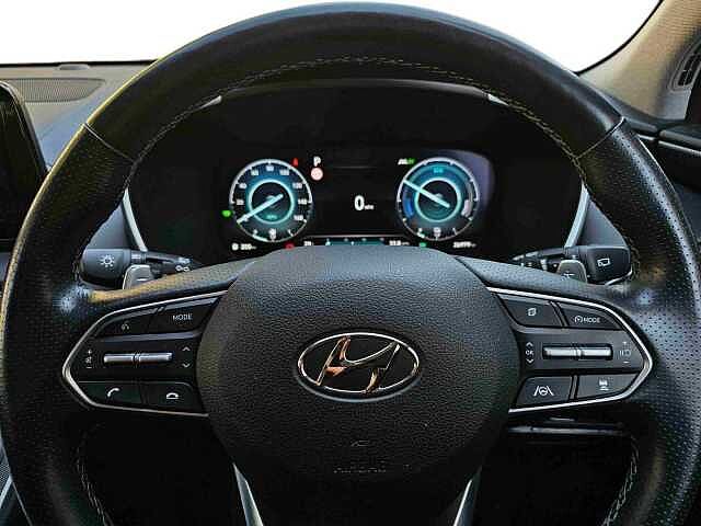 Hyundai Santa Fe 1.6 TGDi Hybrid Ultimate 5dr 4WD Auto
