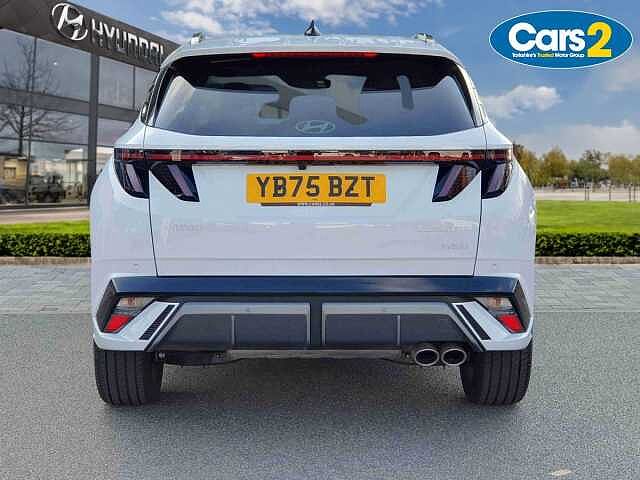 Hyundai TUCSON 1.6T Hybrid N Line 5dr Auto White
