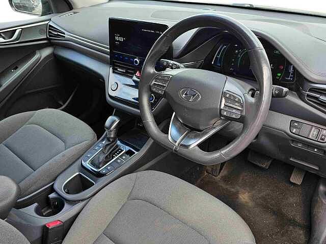 Hyundai Ioniq 1.6 GDi Hybrid Premium 5dr DCT