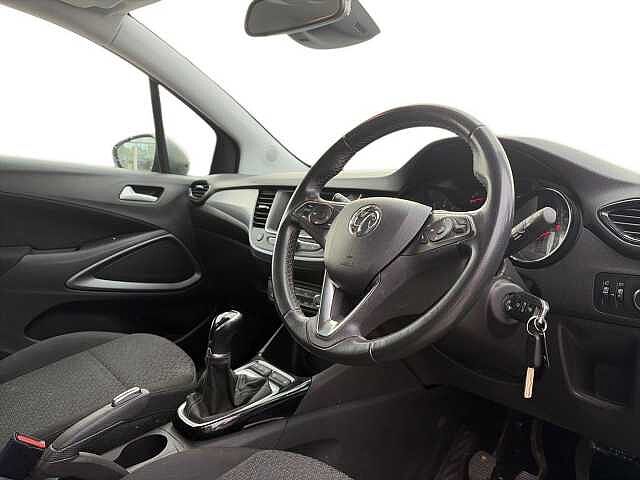 Vauxhall CROSSLAND 1.2 SE 5dr Grey